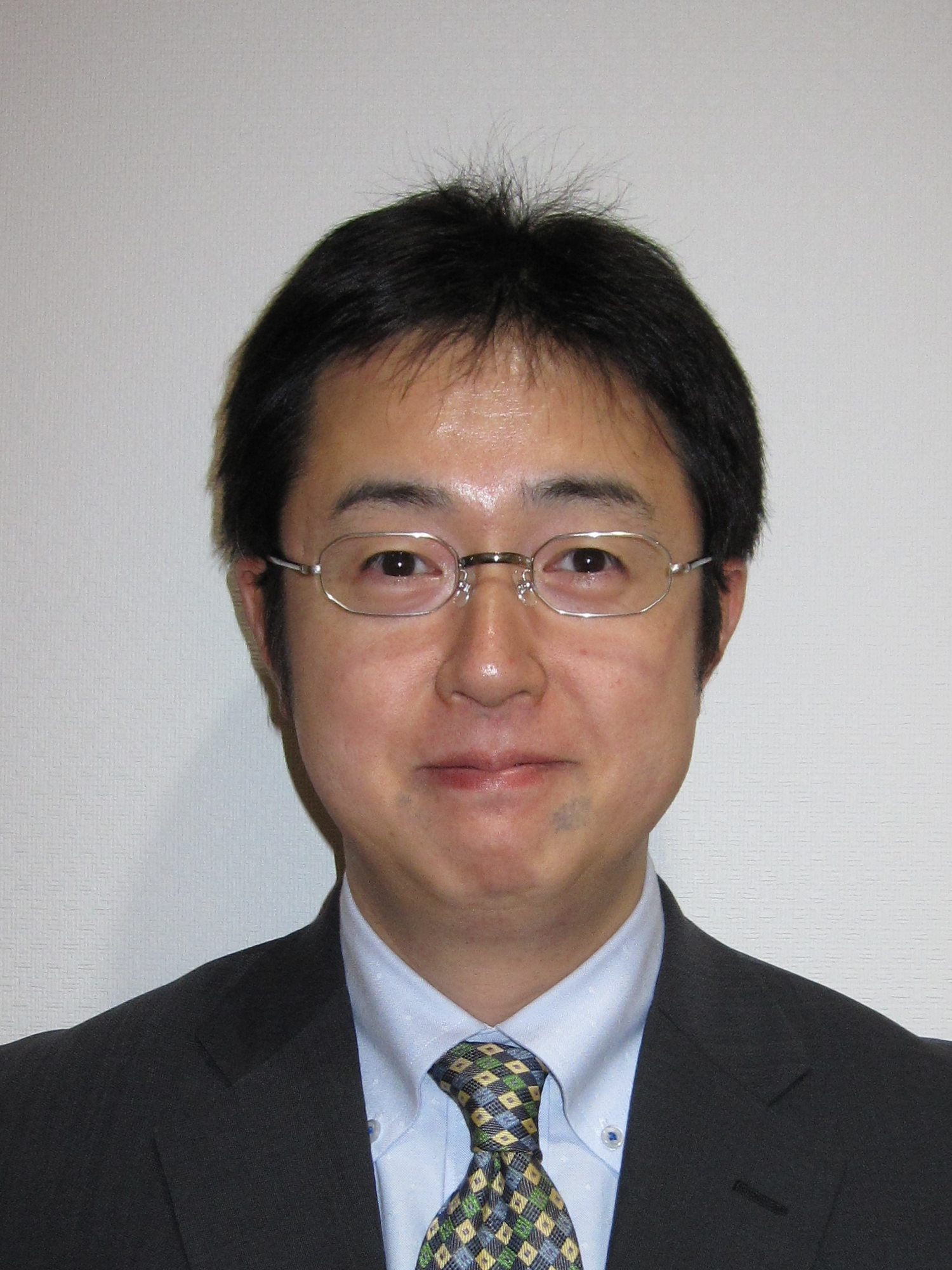 加納 慎一郎氏の写真です